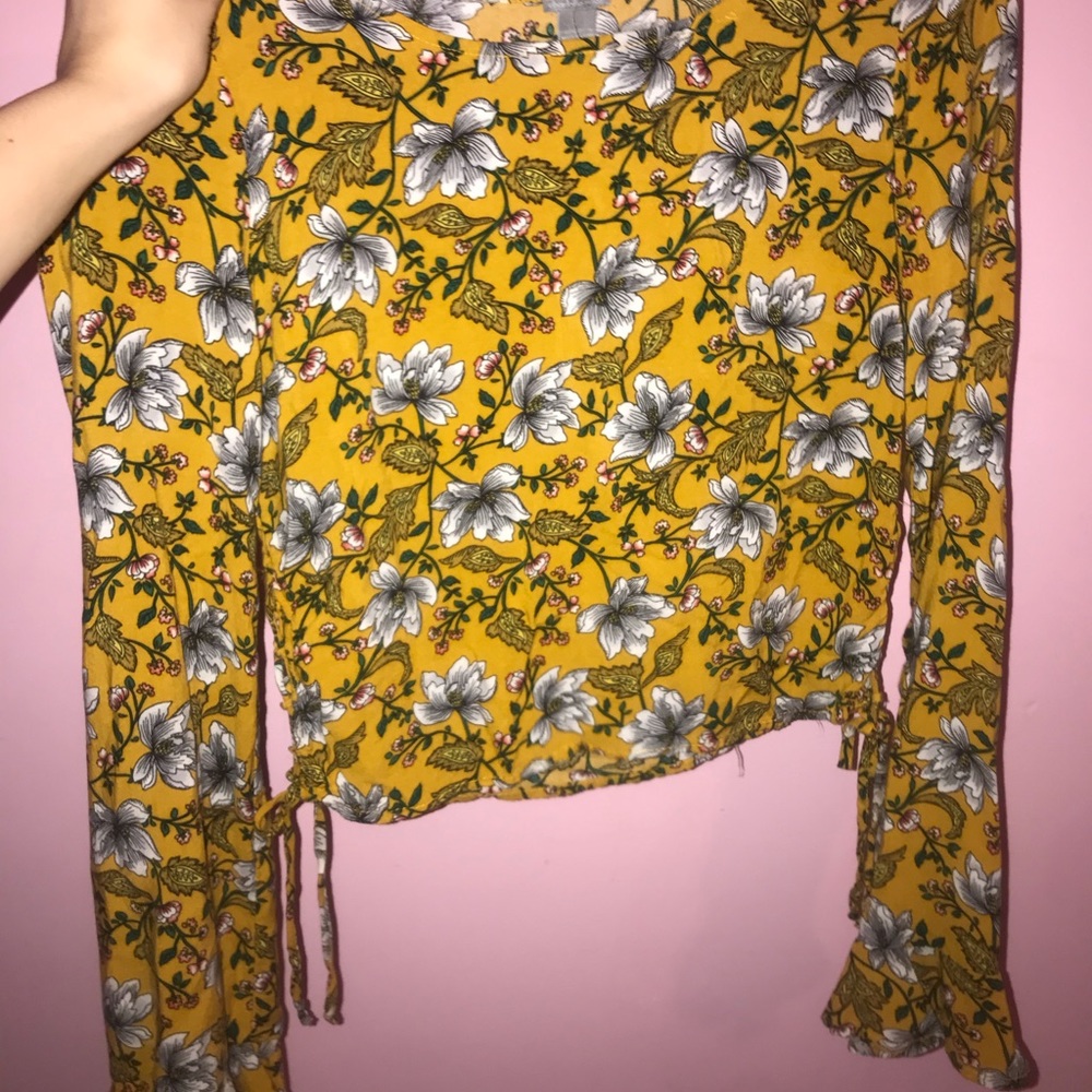 Dressy flower tee